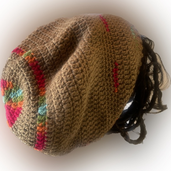 Multi-color Hand-made Tam ♥️ - Picture 4 of 4